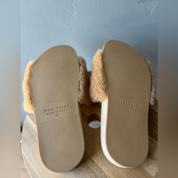 Jenni Kayne Shearling Slide NWOB ~ Size 36 - Picture 9 of 10